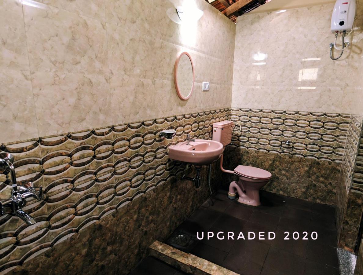 Avalon Inn Mandrem Dış mekan fotoğraf