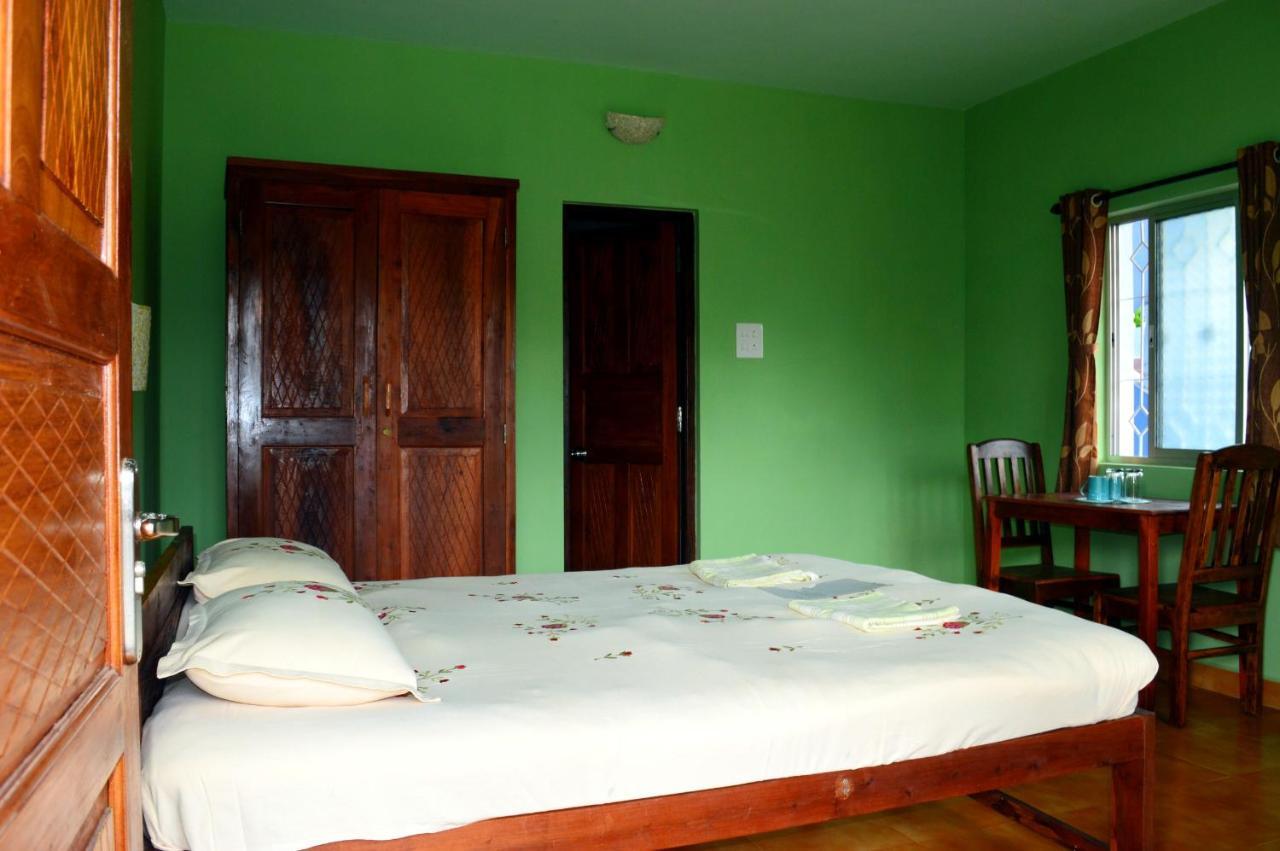 Avalon Inn Mandrem Dış mekan fotoğraf
